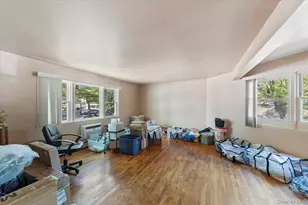 3950 Throggs Neck Expressway, Bronx, NY 10465 - Photo 15