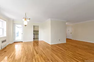 30 Pearsall Ave, Glen Cove, NY 11542 - Photo 7