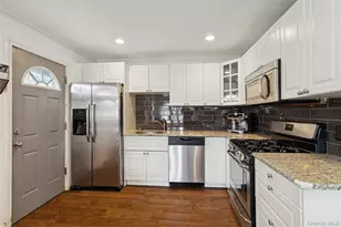 45 Pinetop Dr, Shirley, NY 11967 - Photo 13