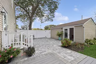 45 Pinetop Dr, Shirley, NY 11967 - Photo 27