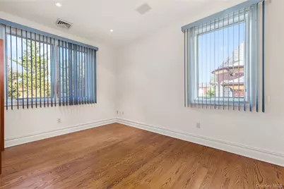 104 Malba Drive, Whitestone, NY 11357 - Photo 17