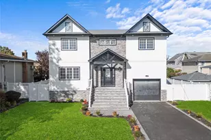 450 Morea St, Oceanside, NY 11572 - Photo 23