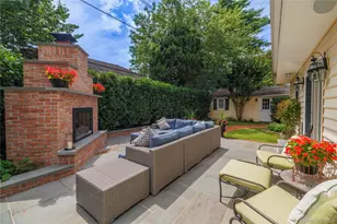 18 Midwood Rd, Rockville Centre, NY 11570 - Photo 21