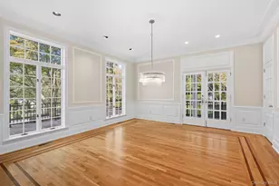 10 Cooper Rd, Scarsdale, NY 10583 - Photo 15