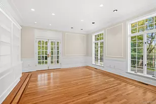 10 Cooper Rd, Scarsdale, NY 10583 - Photo 17