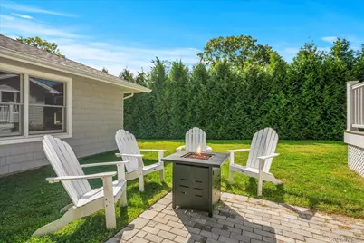 80 Clearview Avenue W, Southold, NY 11971 - Photo 23