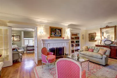 169 Hempstead Avenue, Rockville Centre, NY 11570 - Photo 5