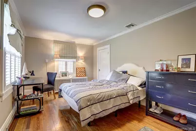 169 Hempstead Avenue, Rockville Centre, NY 11570 - Photo 27