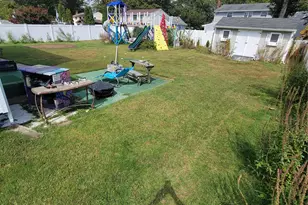 7 Deville Dr, Selden, NY 11784 - Photo 19