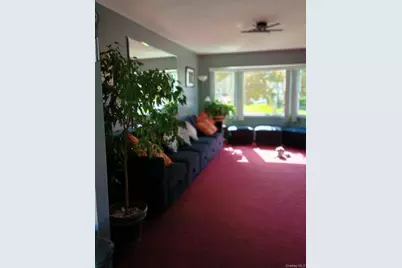 7 Deville Drive, Selden, NY 11784 - Photo 3