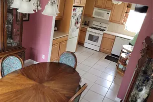 7 Deville Dr, Selden, NY 11784 - Photo 9