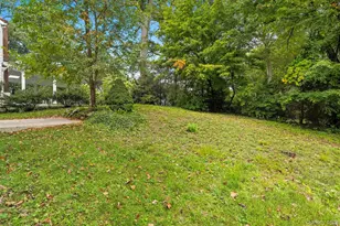 105 Sprague Rd, Scarsdale, NY 10583 - Photo 27