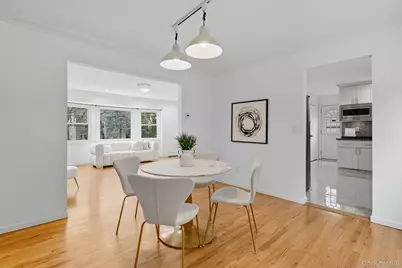 105 Sprague Road, Scarsdale, NY 10583 - Photo 7