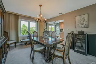 35 Manta Ct, Oakdale, NY 11769 - Photo 7