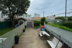 1491 E 94th St, Brooklyn, NY 11236 - Photo 9