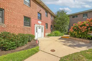 5 Adelaide St, Floral Park, NY 11001 - Photo 3