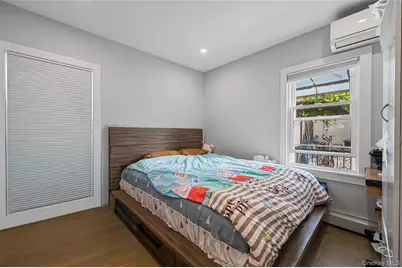 48-05 186th St., Fresh Meadows, NY 11365 - Photo 9