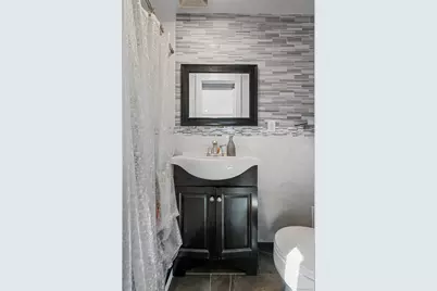 48-05 186th St., Fresh Meadows, NY 11365 - Photo 17