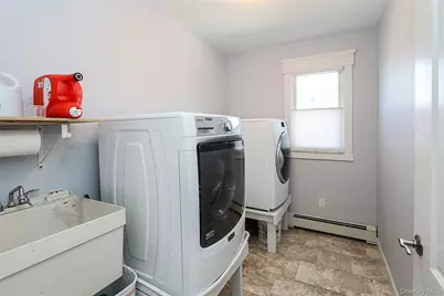 115 Myers Avenue, Hicksville, NY 11801 - Photo 19