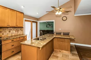 1947 Cole Dr, East Meadow, NY 11554 - Photo 9