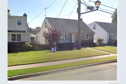 23 Park Circle, Mineola, NY 11501 - Photo 1