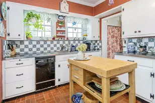 2067 Jackson Ave, Seaford, NY 11783 - Photo 21