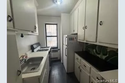 860 Grand #4I, Bronx, NY 10451 - Photo 5