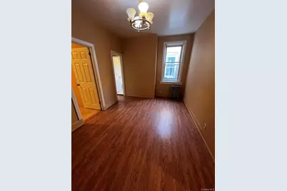 56-17 Metropolitan Avenue, Ridgewood, NY 11385 - Photo 5