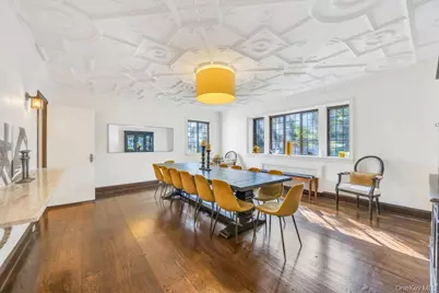 65 Clover Drive, Great Neck, NY 11021 - Photo 9