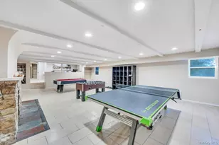 65 Clover Dr, Great Neck, NY 11021 - Photo 29