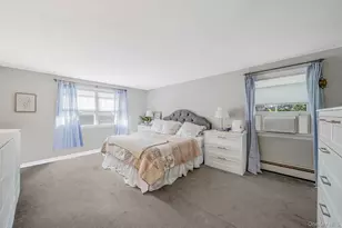 3 Bowen Pl, Stony Brook, NY 11790 - Photo 19