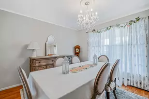 3 Bowen Pl, Stony Brook, NY 11790 - Photo 9