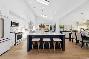 164-53 85th St, Howard Beach, NY 11414 - Photo 9