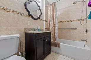 226 Franklin St, Elmont, NY 11003 - Photo 21