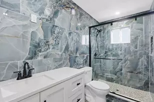 86 Moffitt Blvd, Islip, NY 11751 - Photo 9