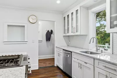 283 Clinton Avenue, New Rochelle, NY 10801 - Photo 11