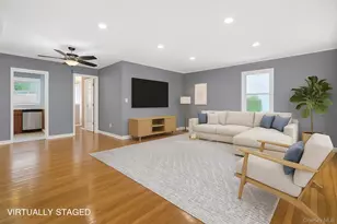 8 Wildwood Rd, Hartsdale, NY 10530 - Photo 3