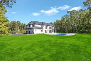 19 Carman Rd, Dix Hills, NY 11746 - Photo 45