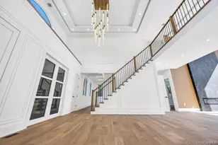 19 Carman Rd, Dix Hills, NY 11746 - Photo 27