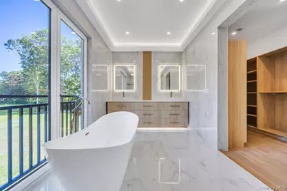 19 Carman Road, Dix Hills, NY 11746 - Photo 33