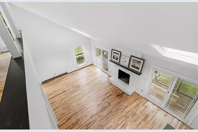 18 Norfolk Drive, White Sulphur Springs, NY 11937 - Photo 11