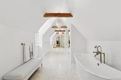 123 Abrahams Path, East Hampton, NY 11937 - Photo 9