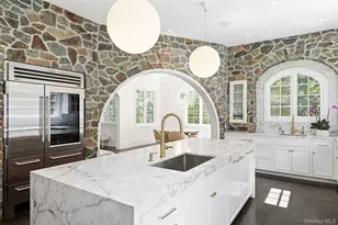 123 Abrahams Path, East Hampton, NY 11937 - Photo 5