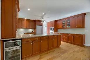 3600 Rocky Point Rd, East Marion, NY 11939 - Photo 13