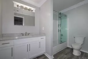 133 Overlook Dr, Farmingville, NY 11738 - Photo 11