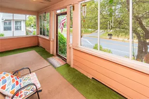 69 Washington Ave, Kingston, NY 12401 - Photo 5