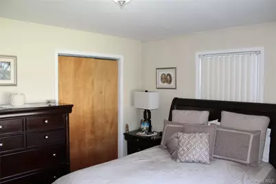 61 Saint Peters Drive, Brentwood, NY 11717 - Photo 5