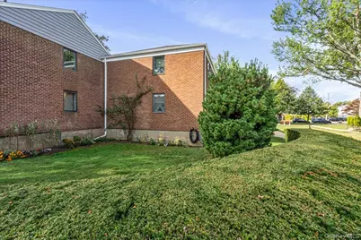 68-77 Bell Boulevard #2, Bayside, NY 11364 - Photo 3