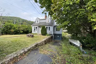 11 Mearns Ave, Highland Falls, NY 10928 - Photo 3