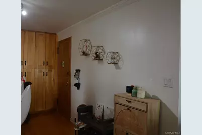 118-18 Union Turnpike #9L, Kew Gardens, NY 11415 - Photo 17